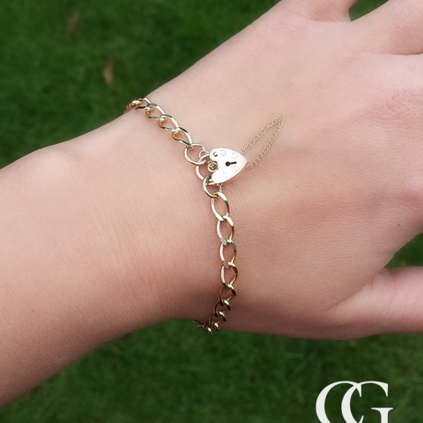 Solid 9ct Yellow Gold Heart Padlock Charm Bracelet 7.5" Chains of Gold