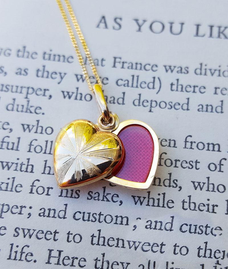 9ct Yellow Gold Heart Locket Necklace Chains Of - 9ct Yellow Gold Heart Pendant And Chain 9ct Yellow Gold Heart Locket Necklace Chains Of - 9ct Yellow Gold Heart Pendant And Chain