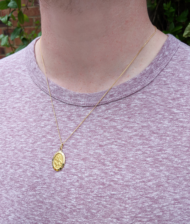 St Christopher Oval Pendant Necklace In Solid 9ct Gold Men Women Children - Mens Gold St Christopher Pendant Uk
