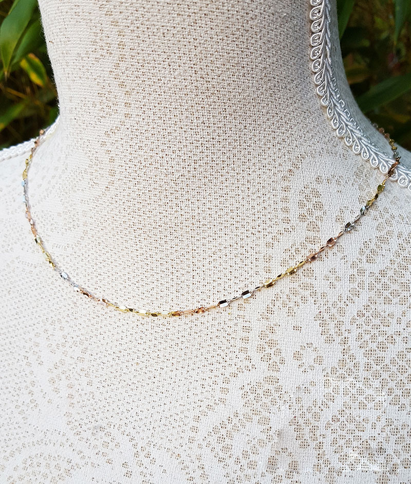 9ct Three Colour Gold Fancy Twist Necklace 16 18 Chains of Gold