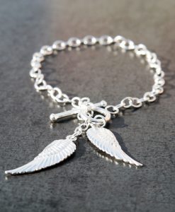 Sterling Silver t-bar bracelet with angel wings