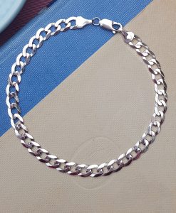 9ct White Gold Diamond Cut Curb Bracelet 8"