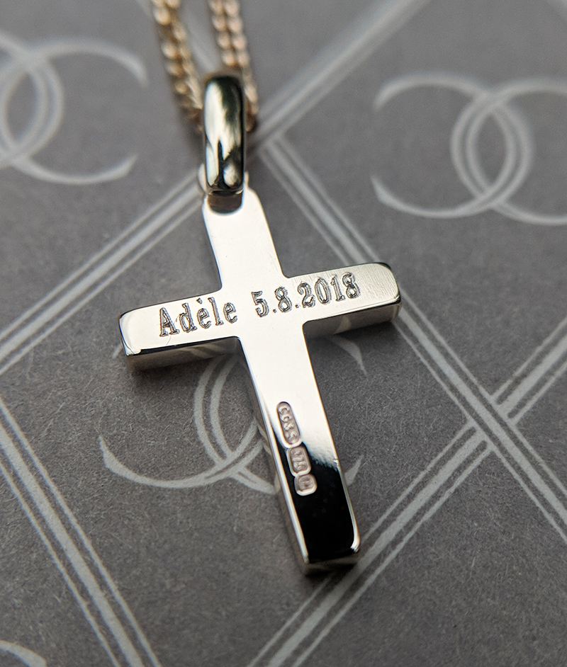 Small gold deals cross chain men's