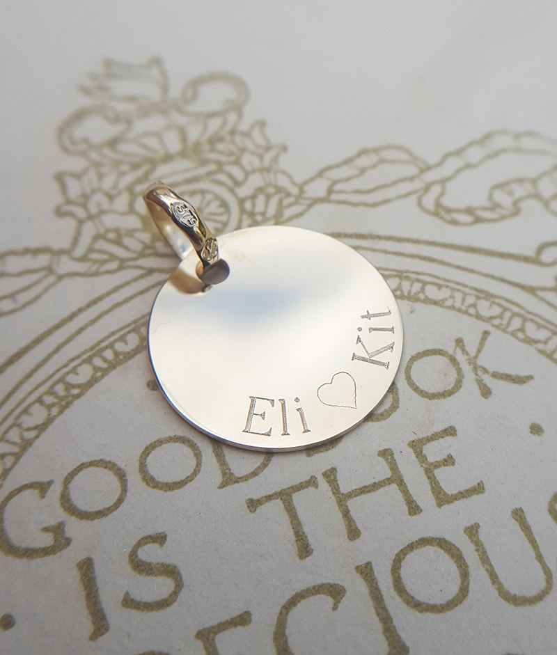 Personalised Solid 9ct Gold Disc Necklace (Yellow, White or Rose)