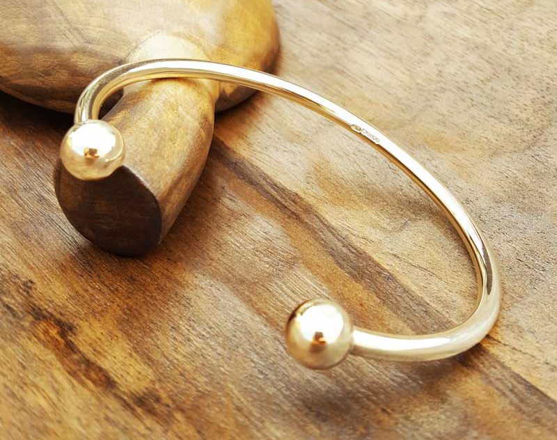 Solid 9ct Yellow Gold Torque Bangle for Men