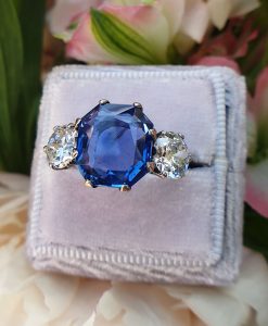 118ct White Gold Sapphire and Diamond trilogy ring