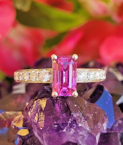 Natural 1.80cts Pink Sapphire & Diamonds Platinum Engagement Anniversary Ring